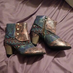 Stylish Multicolor Ankle Boots Size 37 6.5